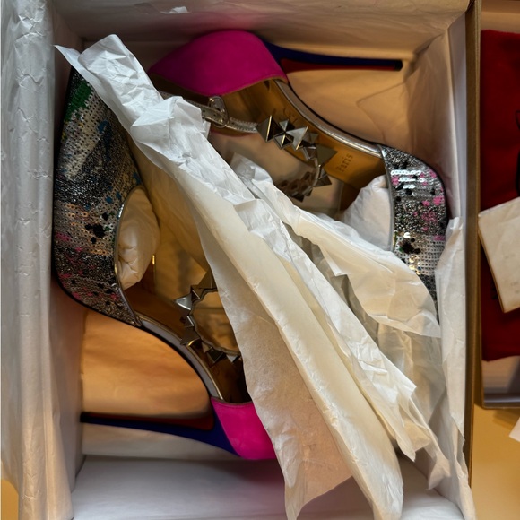 Christian Louboutin hard to find Panill Splash 100. Size 40. Only worn once. - Picture 7 of 9